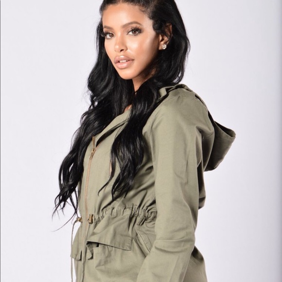 Green jacket - Picture 2 of 4